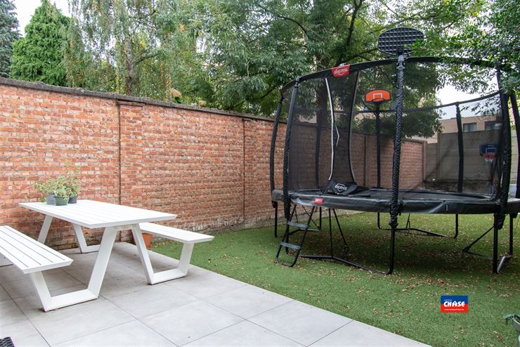 Foto 22 : Duplex te 2100 DEURNE (België) - Prijs € 369.000