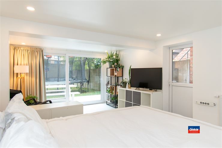 Foto 20 : Duplex te 2100 DEURNE (België) - Prijs € 369.000