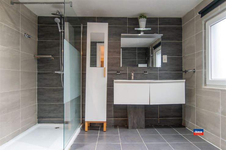 Foto 9 : Rijwoning te 2660 HOBOKEN (België) - Prijs € 335.000