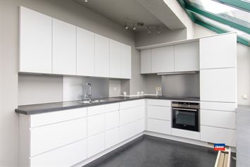 Foto 5 : Dak appartement te 2660 HOBOKEN (België) - Prijs € 235.000