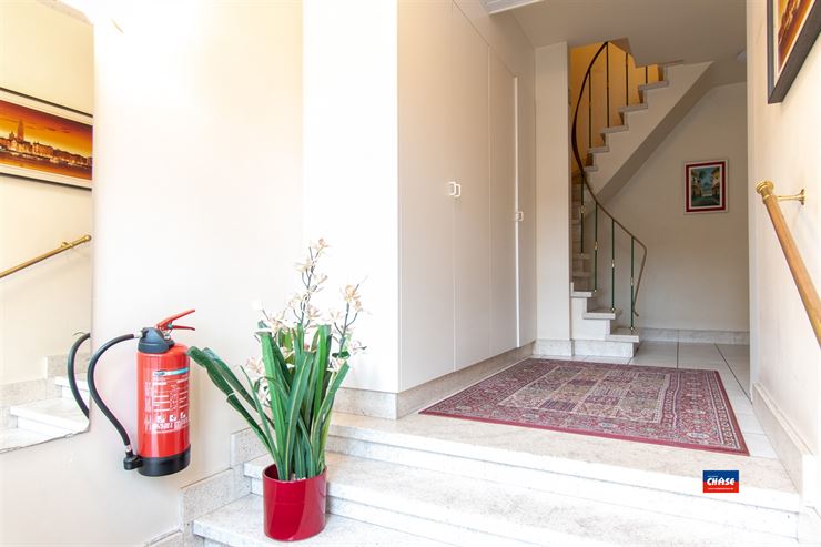 Foto 17 : Dak appartement te 2660 HOBOKEN (België) - Prijs € 235.000