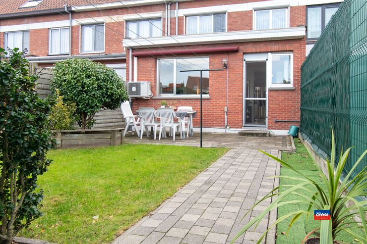 Foto 25 : Rijwoning te 2660 HOBOKEN (België) - Prijs € 395.000