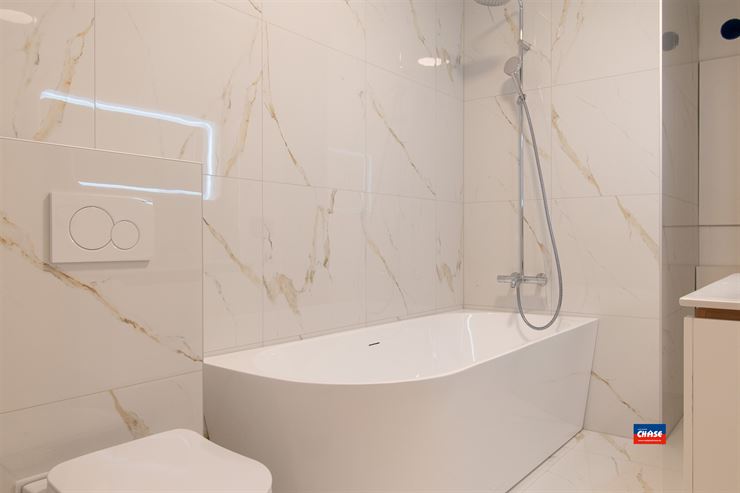 Foto 16 : Huis te 2870 PUURS (België) - Prijs € 765.000