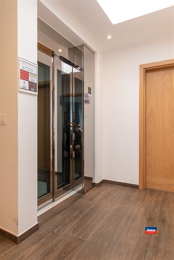 Foto 24 : Huis te 2610 WILRIJK (België) - Prijs € 1.200.000