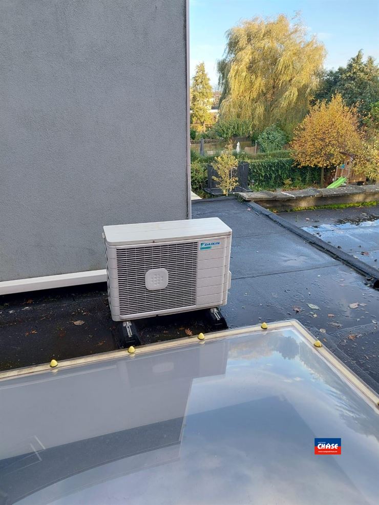 Foto 12 : Bel-étage te 2610 WILRIJK (België) - Prijs &euro; 375.000