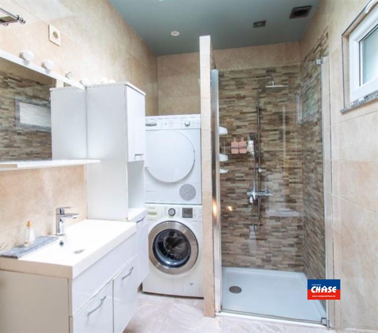 Foto 14 : Bel-étage te 2610 WILRIJK (België) - Prijs &euro; 375.000