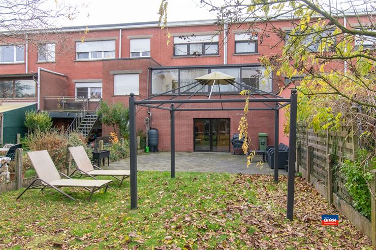 Foto 19 : Bel-étage te 2660 HOBOKEN (België) - Prijs &euro; 385.000