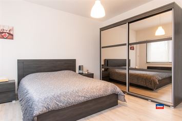 Foto 10 : Bel-étage te 2660 HOBOKEN (België) - Prijs &euro; 385.000