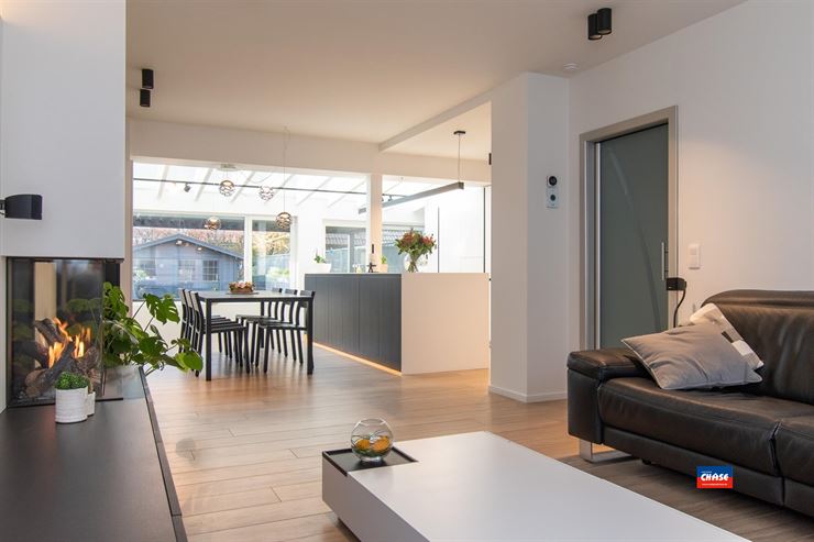 Rijwoning te 2660 HOBOKEN (België) - Prijs € 474.000