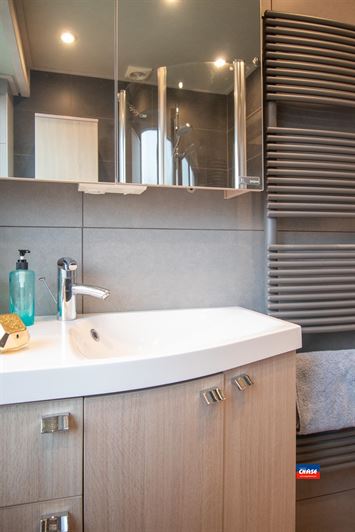 Foto 21 : Rijwoning te 2660 HOBOKEN (België) - Prijs &euro; 474.000