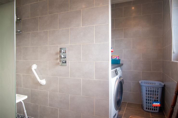 Foto 20 : Dak appartement te 2660 HOBOKEN (België) - Prijs &euro; 269.000