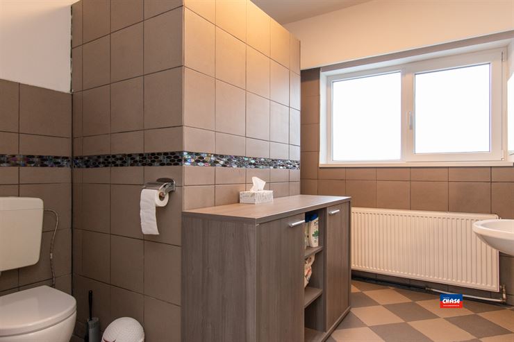 Foto 15 : Bel-étage te 2660 HOBOKEN (België) - Prijs &euro; 449.000