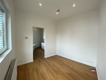 Foto 5 : Studio(s) te 2600 BERCHEM (België) - Prijs &euro; 695