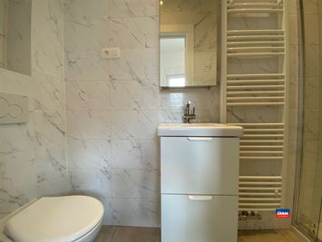 Foto 11 : Studio(s) te 2600 BERCHEM (België) - Prijs &euro; 695