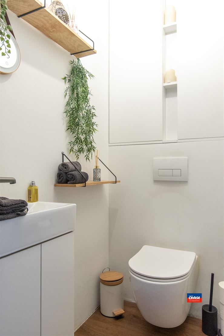 Foto 13 : Bel-étage te 2660 HOBOKEN (België) - Prijs &euro; 375.000