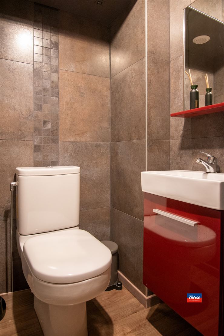 Foto 19 : Rijwoning te 2660 HOBOKEN (België) - Prijs &euro; 425.000