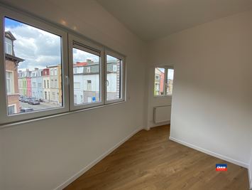 Foto 8 : Studio(s) te 2600 BERCHEM (België) - Prijs &euro; 695