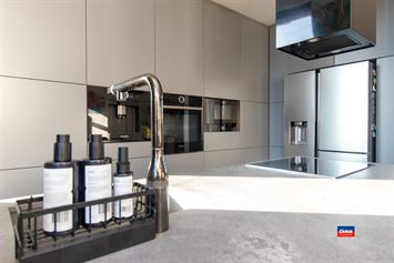 Foto 7 : Bel-étage te 2660 HOBOKEN (België) - Prijs &euro; 375.000