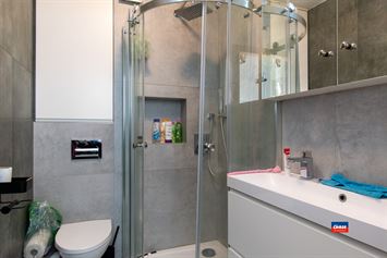 Foto 16 : Bel-étage te 2660 HOBOKEN (België) - Prijs &euro; 375.000