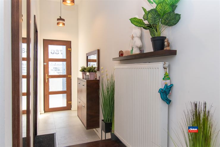 Foto 18 : Bel-étage te 2660 HOBOKEN (België) - Prijs &euro; 375.000