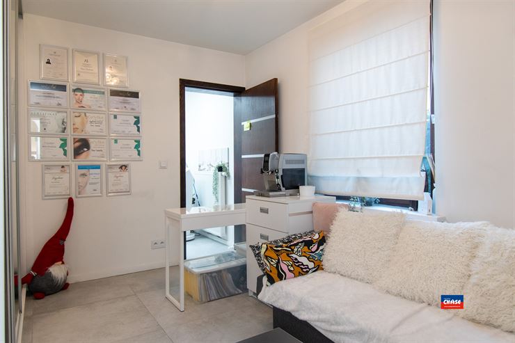 Foto 21 : Bel-étage te 2660 HOBOKEN (België) - Prijs &euro; 375.000