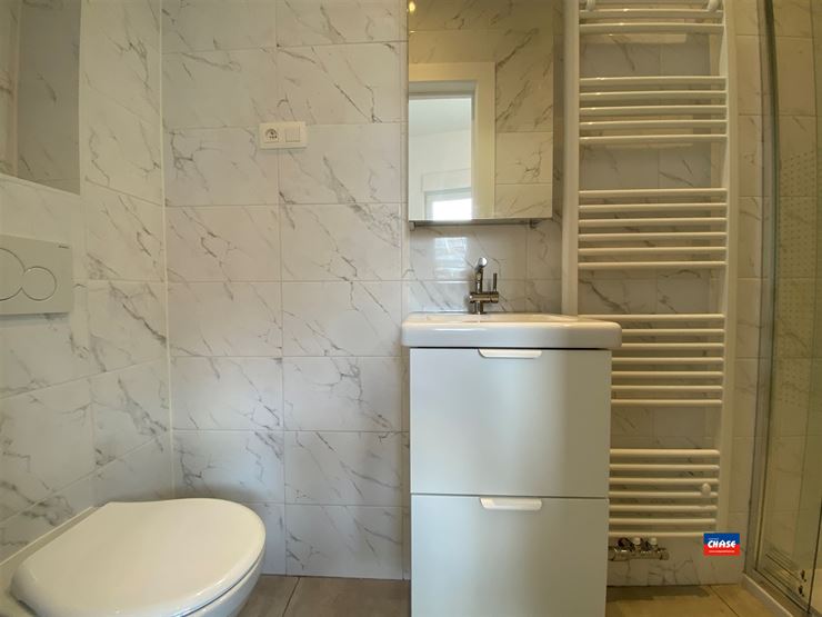 Foto 11 : Studio(s) te 2600 BERCHEM (België) - Prijs &euro; 695