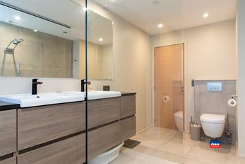 Foto 18 : Bel-étage te 2170 MERKSEM (België) - Prijs &euro; 459.000