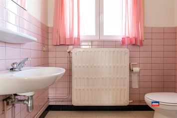 Foto 7 : Bel-étage te 2660 HOBOKEN (België) - Prijs &euro; 345.000