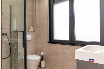 Foto 14 : Bel-étage te 2660 HOBOKEN (België) - Prijs &euro; 445.000