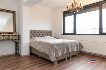 Foto 11 : Bel-étage te 2660 HOBOKEN (België) - Prijs &euro; 445.000