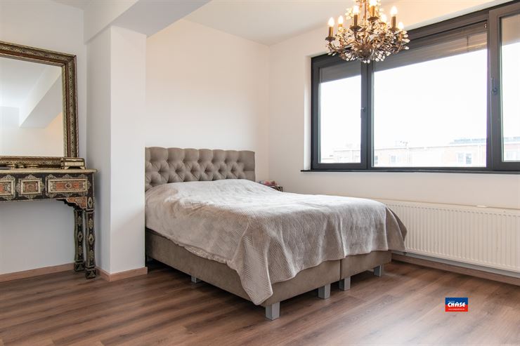 Foto 11 : Bel-étage te 2660 HOBOKEN (België) - Prijs &euro; 445.000