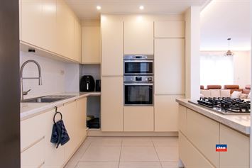 Foto 9 : Bel-étage te 2660 HOBOKEN (België) - Prijs &euro; 445.000