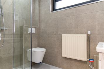 Foto 10 : Bel-étage te 2660 HOBOKEN (België) - Prijs &euro; 445.000