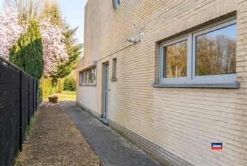 Foto 20 : Half open bebouwing te 2550 KONTICH (België) - Prijs &euro; 495.000