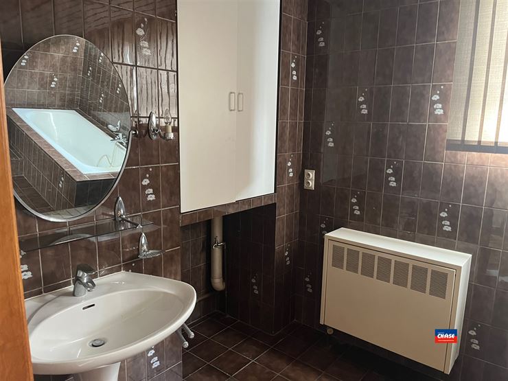 Foto 13 : Gebouw te 2620 HEMIKSEM (België) - Prijs &euro; 499.000