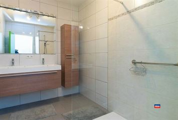 Foto 11 : Appartement te 2660 HOBOKEN (België) - Prijs &euro; 289.000