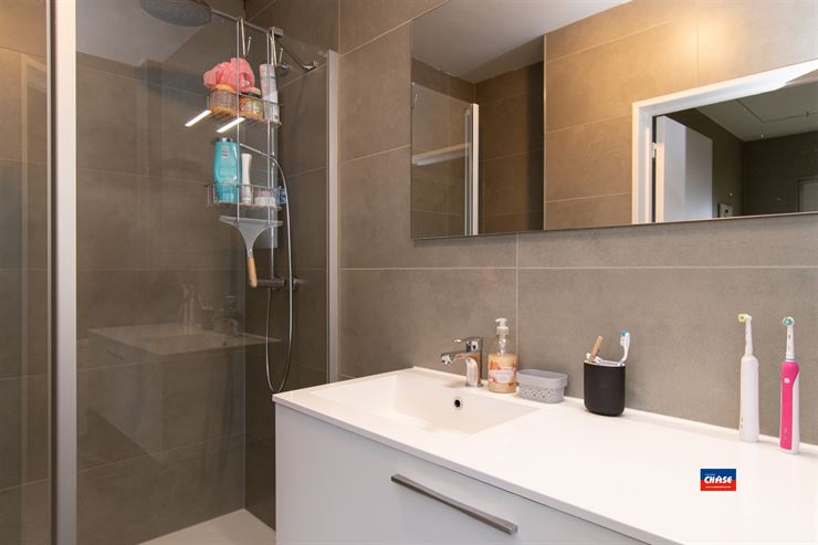 Foto 15 : Half open bebouwing te 2550 KONTICH (België) - Prijs &euro; 495.000