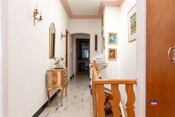 Foto 10 : Bel-étage te 2610 WILRIJK (België) - Prijs &euro; 299.900