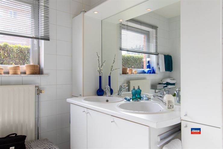 Foto 16 : Gelijkvloers appartement te 2660 HOBOKEN (België) - Prijs &euro; 299.000