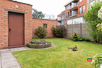 Foto 10 : Half open bebouwing te 2660 HOBOKEN (België) - Prijs &euro; 399.000