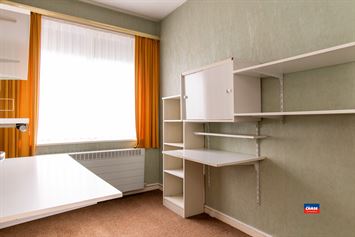 Foto 19 : Half open bebouwing te 2660 HOBOKEN (België) - Prijs &euro; 399.000