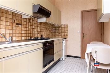 Foto 6 : Half open bebouwing te 2660 HOBOKEN (België) - Prijs &euro; 399.000