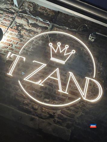 Foto 12 : Handelsfonds over te nemen te 2000 ANTWERPEN (België) - Prijs &euro; 140.000