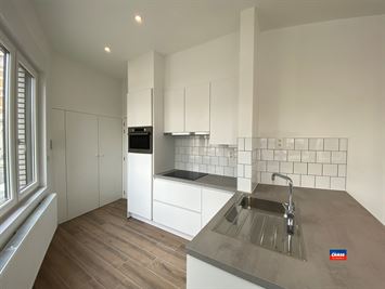 Foto 2 : Studio(s) te 2600 BERCHEM (België) - Prijs &euro; 745