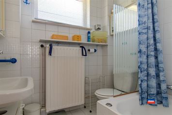 Foto 16 : Half open bebouwing te 2660 HOBOKEN (België) - Prijs &euro; 349.000