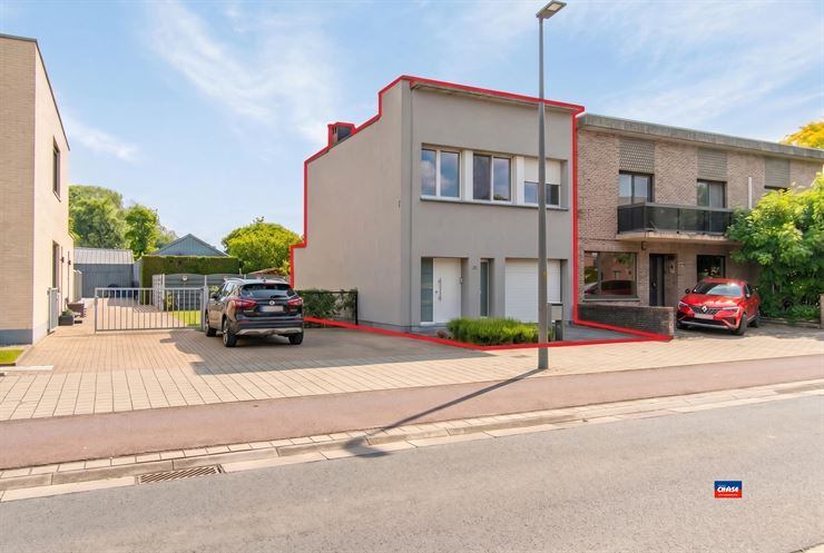 Foto 12 : Bel-étage te 2610 WILRIJK (België) - Prijs &euro; 415.000