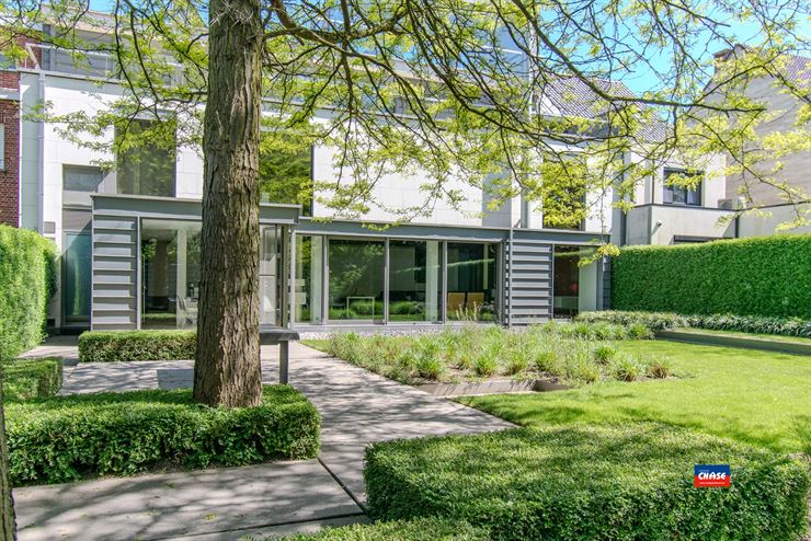 Huis te 2620 HEMIKSEM (België) - Prijs &euro; 1.950.000