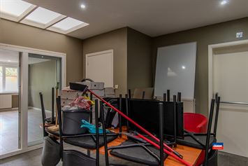 Foto 9 : Kantoor te 2020 ANTWERPEN (België) - Prijs &euro; 850