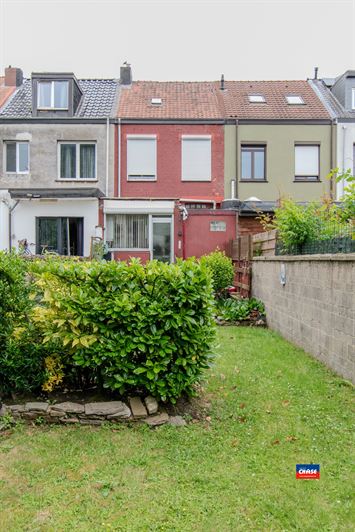 Foto 2 : Bel-étage te 2170 MERKSEM (België) - Prijs &euro; 330.000