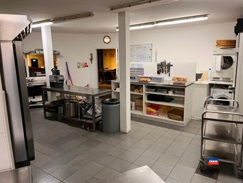 Foto 8 : Handelsfonds over te nemen te 2100 DEURNE (België) - Prijs &euro; 230.000